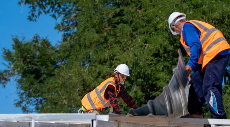 Professional new roof installation services in Damon, TX